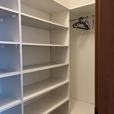 Apartman House With Garden Near Centre