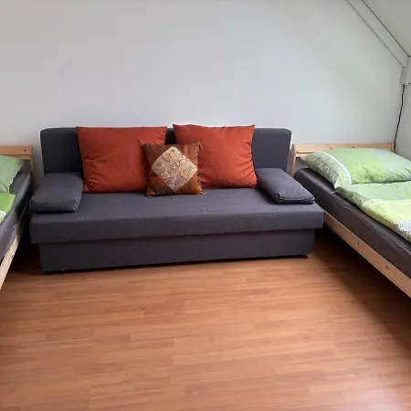 House With Garden Near Centre